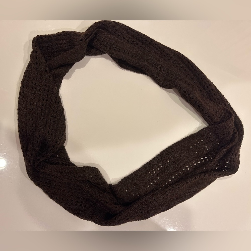 100% handmade scarves